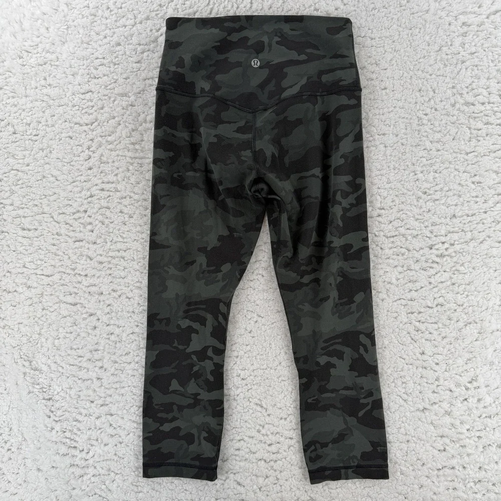 Lululemon Align Crop Pants Womens 6 Green Camo‎ 21